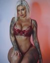 Vicky Aisha3.jpg