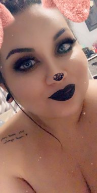 Big_titts_b